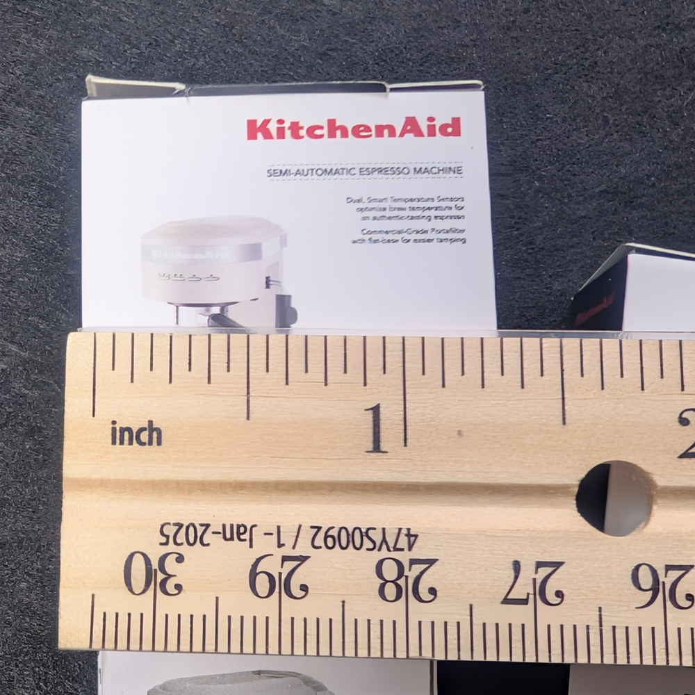 Lot of 4 KitchenAid | Black & Decker Miniatures | Zuru Mini Brands Home Edition - Picture 4 of 10